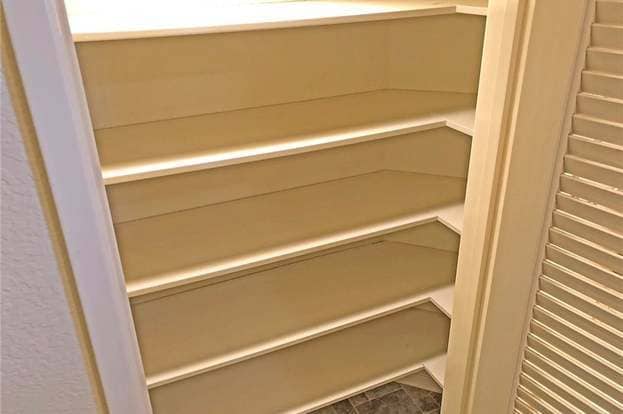 Building Photo - 10581 Sunburst Dr