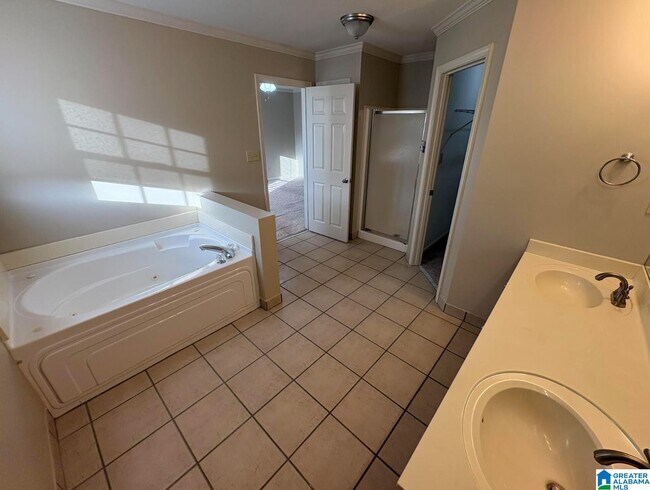 Building Photo - 1443 River Walk Cir