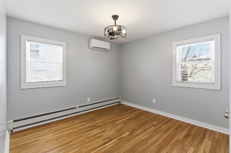 Building Photo - 19 Evelyn Ct