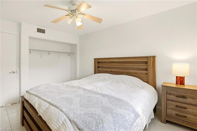 Building Photo - 1450 Green Valley Cir