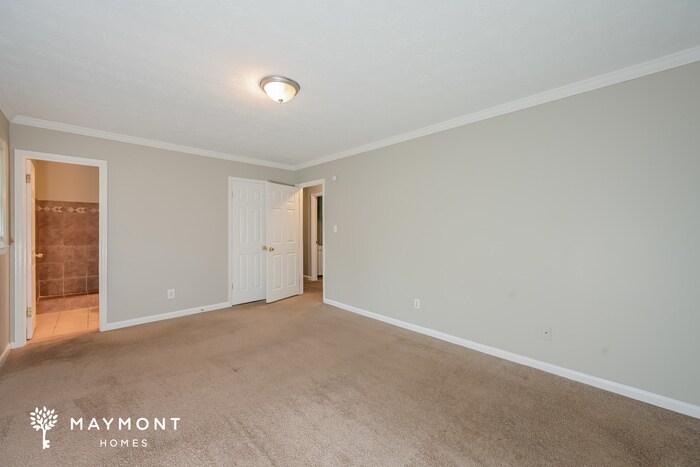 Building Photo - 4033 Emerald N Cir