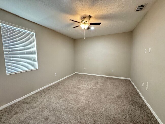 Building Photo - $300 off of a month of rent!! Experience the Epitome of Lakeside Luxury Living — For Rent in Narc...