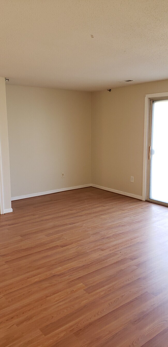 Living Room - 1261 Church St