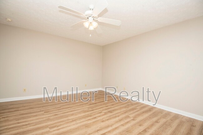 Building Photo - 2705 Sood Rd