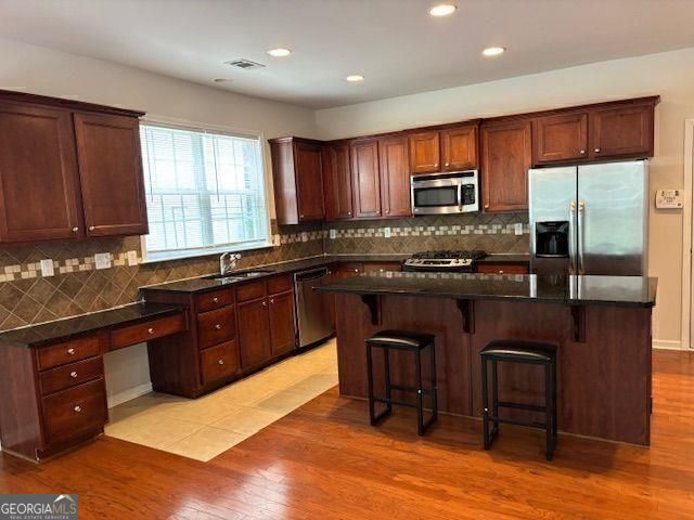 Building Photo - 5669 Avonley Creek Dr NE