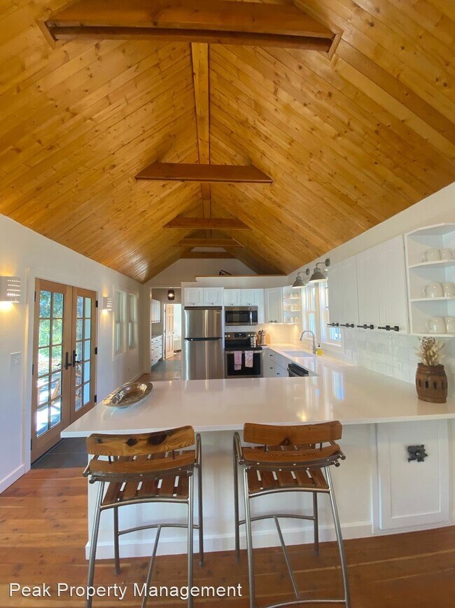 Building Photo - 3 br, 2 bath House - 214 Maroon Ave.