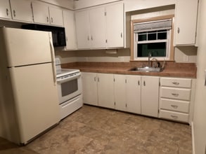 Building Photo - 0 Leyte St