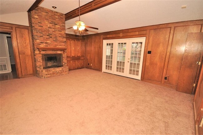 Building Photo - 1904 Papeete Dr