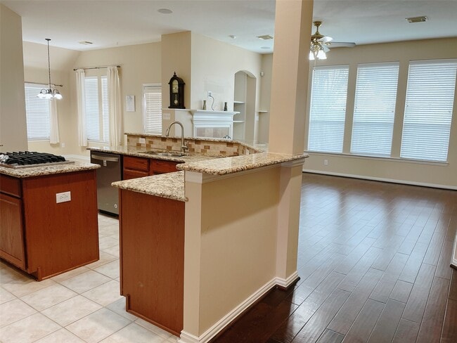 Building Photo - 3118 Autumnjoy Dr