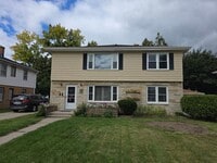 Building Photo - Updated 3 bedroom West Allis upper