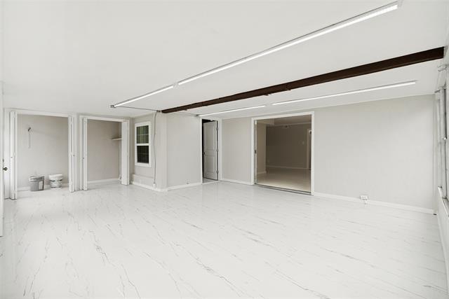 Building Photo - 8805 N Normandale St