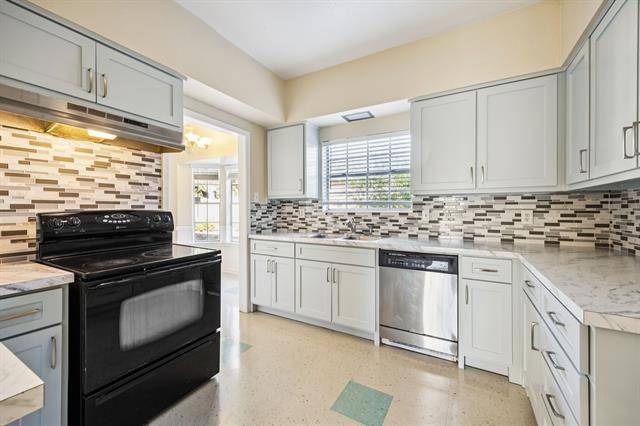 Building Photo - 7915 Habersham Ln