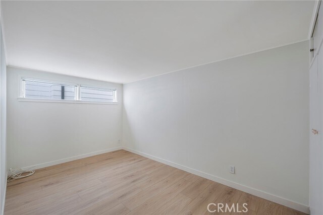 Building Photo - 122 Apolena Ave