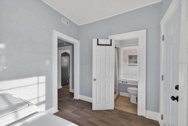 Building Photo - 2208 N Blvd