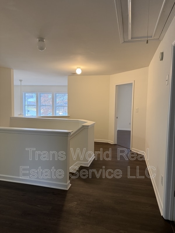 Building Photo - 2202 Jasmine Glen Dr