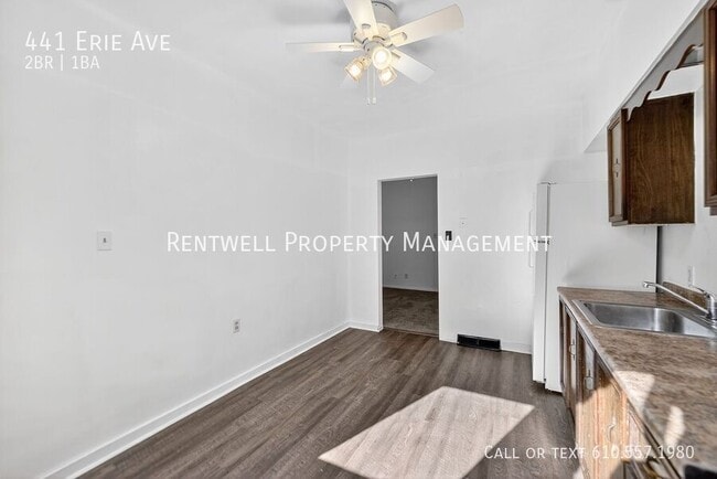 Building Photo - 441 Erie Ave