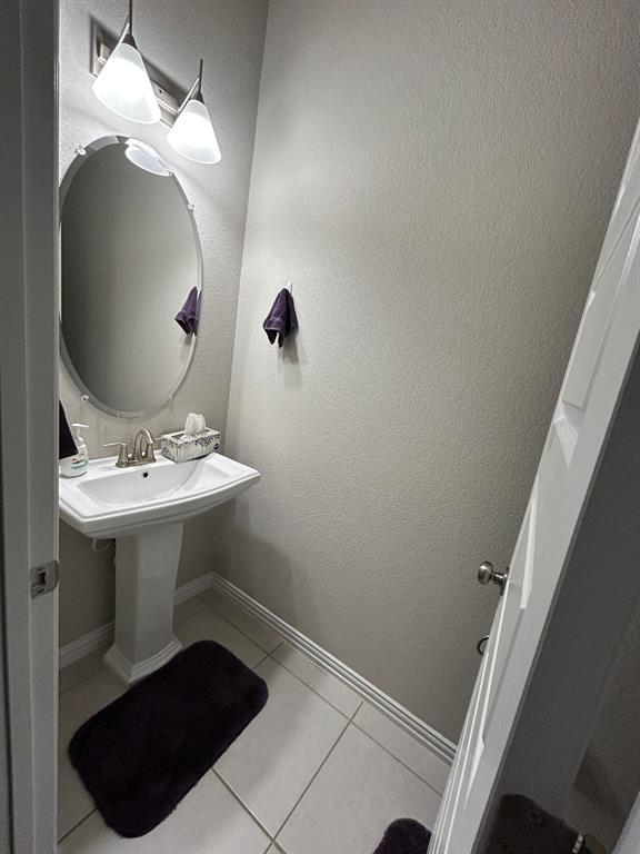 Building Photo - 2937 Diego Dr