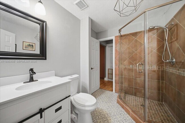 Building Photo - 960 Bayberry Point Dr