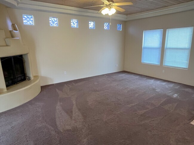 Living Room - 11016 Alta Dr NW