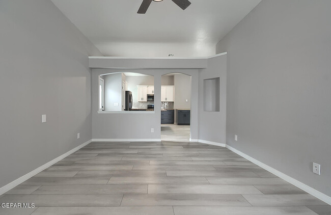 Building Photo - 4917 Marcella Santillana