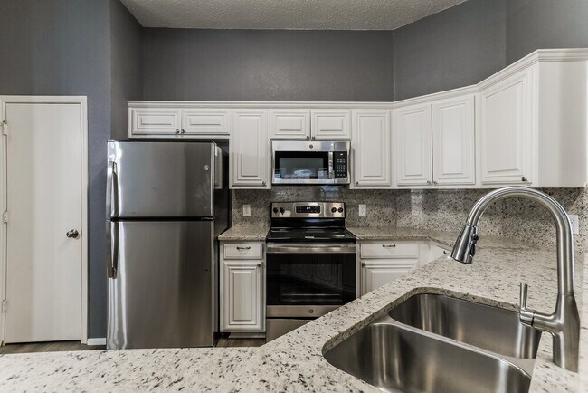 Building Photo - 4936 Diamond Trace Trail