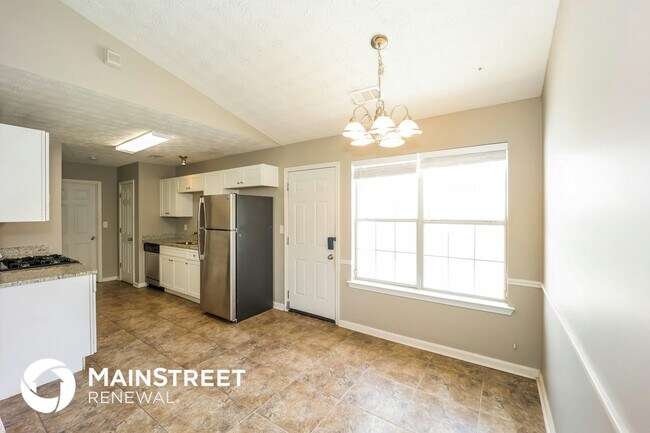 Building Photo - 10608 Pecan Ln