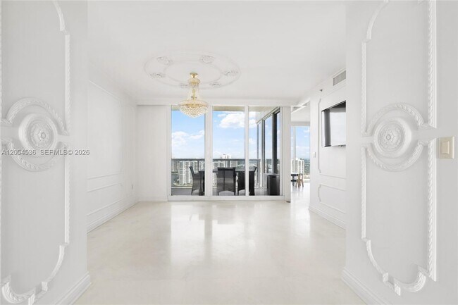 Building Photo - 19111 Collins Ave