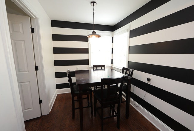 Building Photo - Updated ITB Home in Great Dixie Trail Loca...