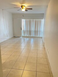 Building Photo - 5910 NE 18th Ave