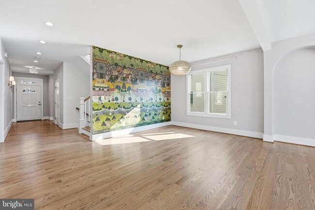 Building Photo - 1618 N Danville St