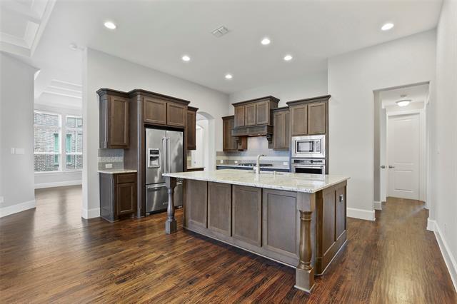 Building Photo - 821 Orleans Dr