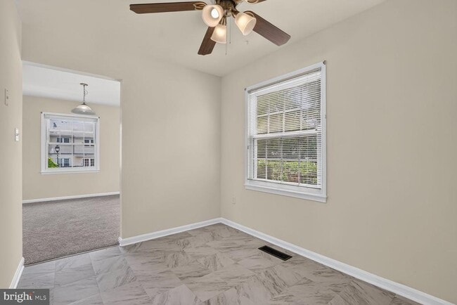 Building Photo - 9457 Jenerio Ct