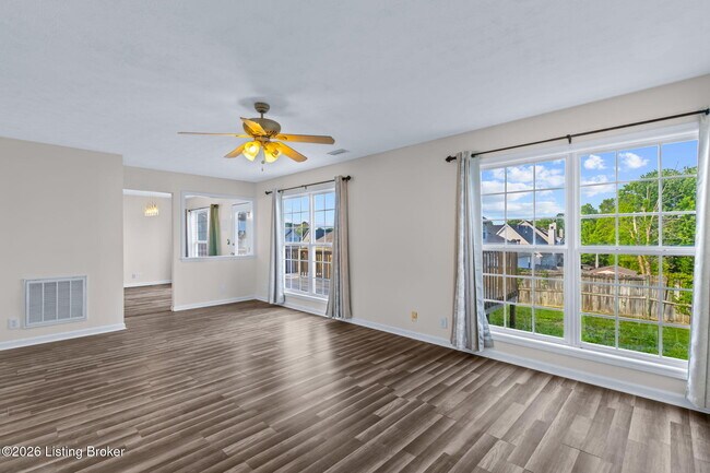Building Photo - 5001 Middlesex Dr