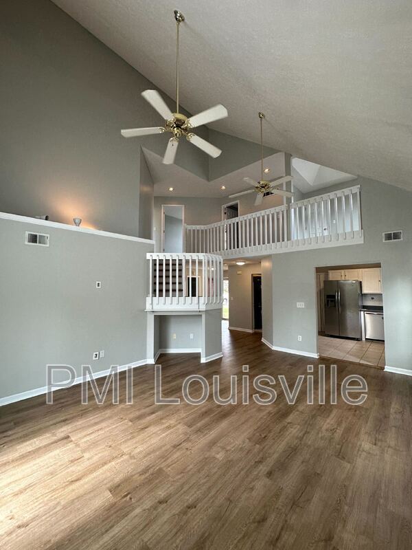 Building Photo - 4007 Mimosa View Dr