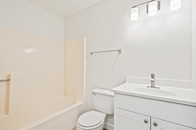 Building Photo - 3608 Teakwood Dr