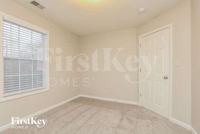 Building Photo - 914 Hedge Apple Dr