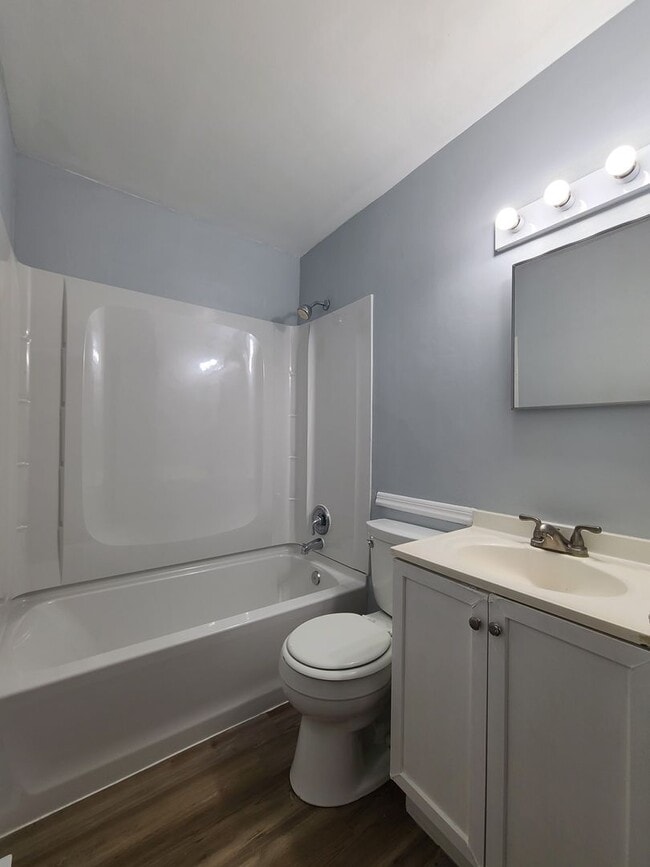 Building Photo - Newly Updated 3-Bedroom, 1-Bathroom Home in Benton Harbor