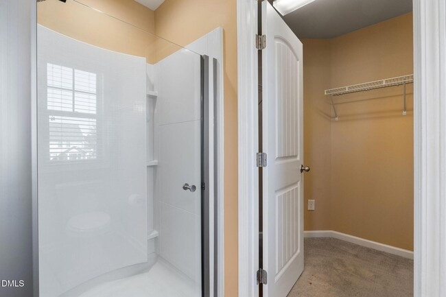 Building Photo - 7603 Weathered Oak Way