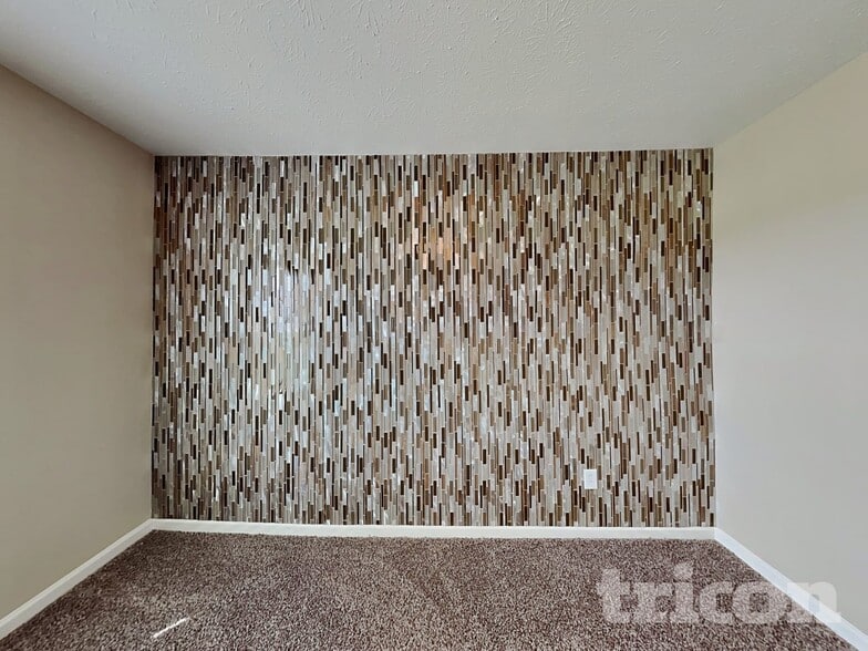 Building Photo - 5162 Sandwood Dr