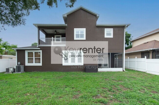 Building Photo - 3814 W El Prado Blvd