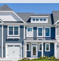 Building Photo - Large Townhome in Governors - East of Rout...