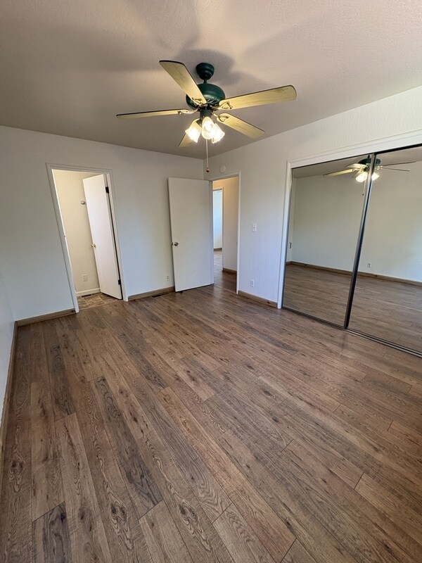 Building Photo - 7631 Adrian Dr
