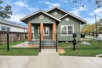 Building Photo - 4102 Engelke St