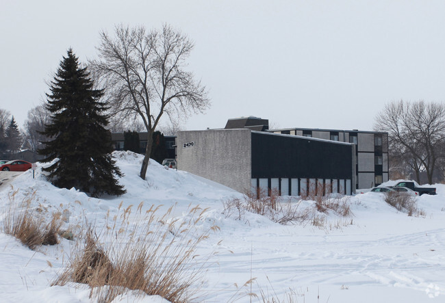 Building Photo - Park Island Apartments