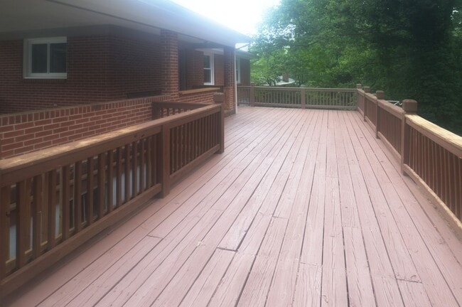 Building Photo - 3428 Landon St