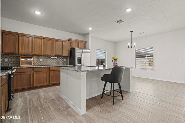 Building Photo - 5004 Alyssa Jade St