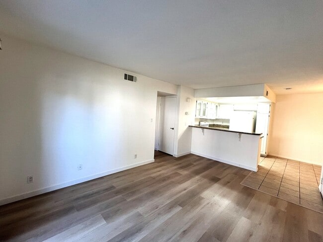 Building Photo - Ground Level 2 Bedroom Condo with Private Patio in Gated Community for Lease