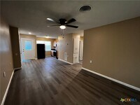 Building Photo - 200 Olsens Acres