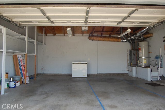 Building Photo - 2395 N River Trail Rd