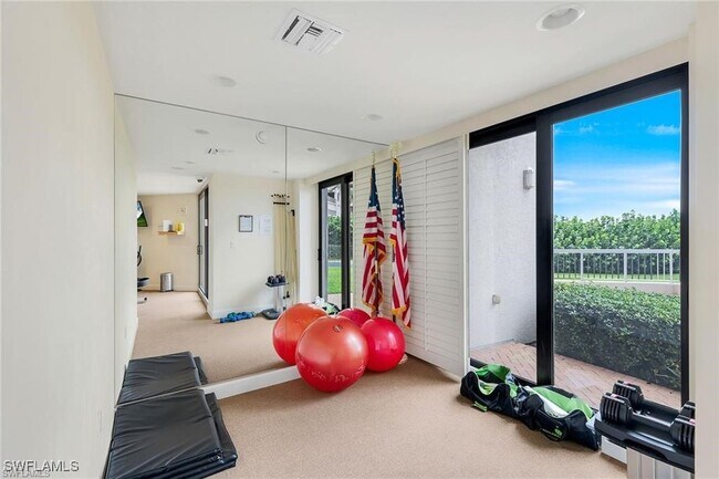 Building Photo - 850 S Collier Blvd